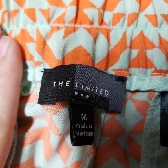 THE limited shorts - Picture 4 of 4